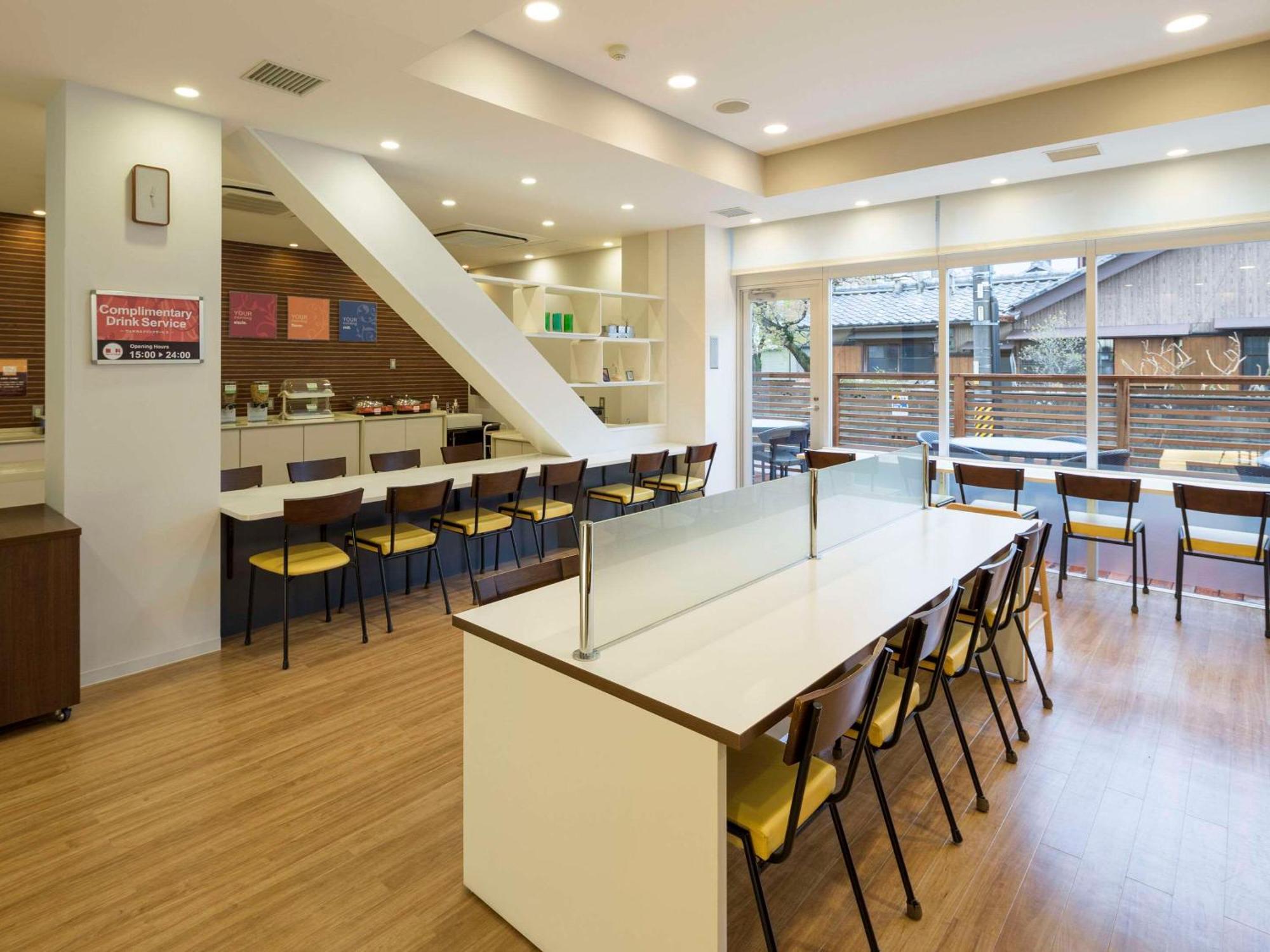 Comfort Hotel Σουζούκα Εξωτερικό φωτογραφία
